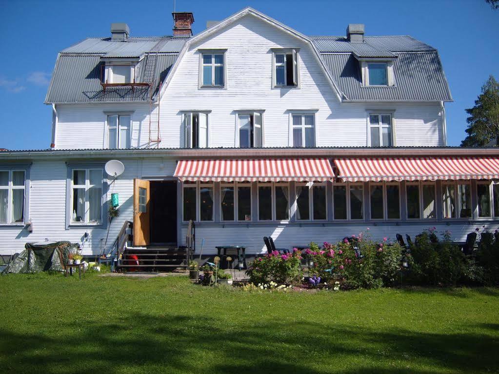 Hotell Restaurang Naemforsen Nasaker ภายนอก รูปภาพ