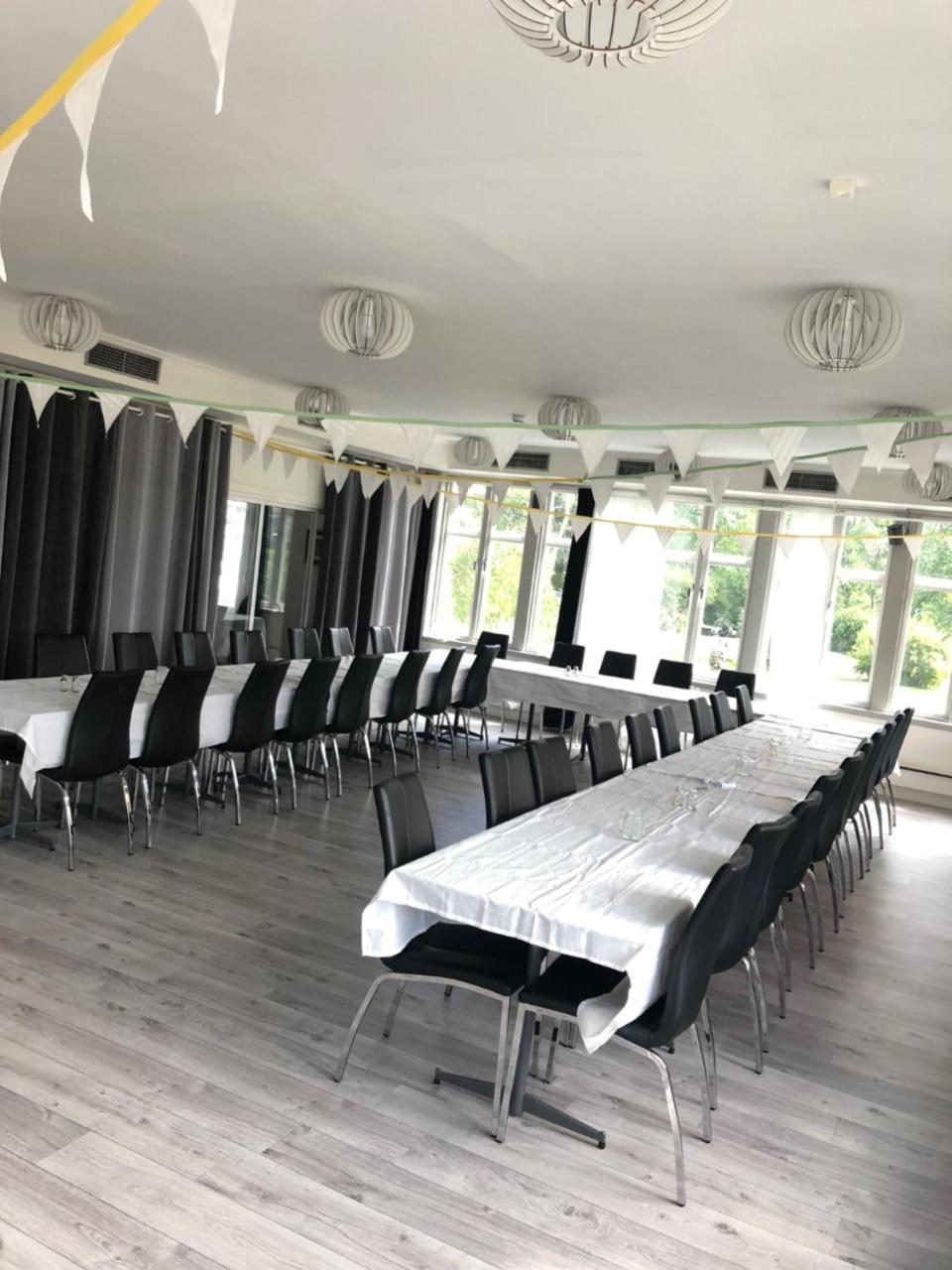 Hotell Restaurang Naemforsen Nasaker ภายนอก รูปภาพ
